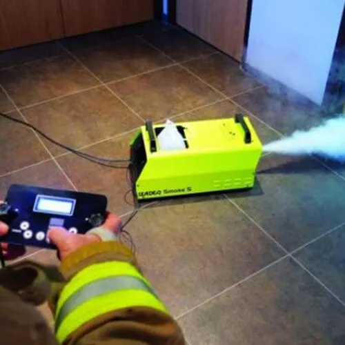Tempest™ Portable Smoke Generator Leader SMOKE 5 - Image 2